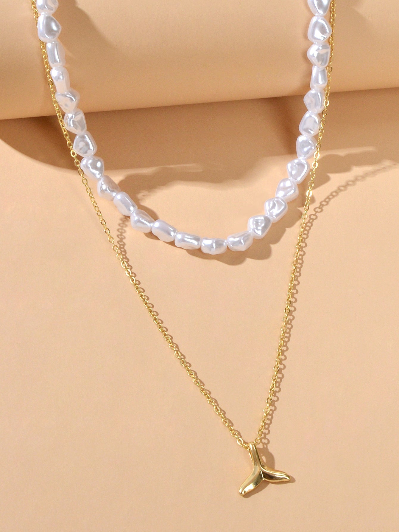 Textured Accessories Double layer Chain Pearl Choker Fish Tail Pendant Necklace - UrbanNest Co