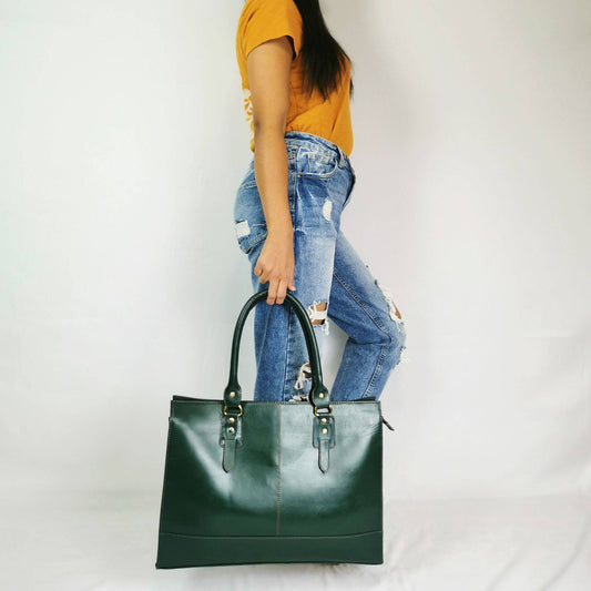 The Signature 17" Leather Laptop Bag, Bottle Green - UrbanNest Co