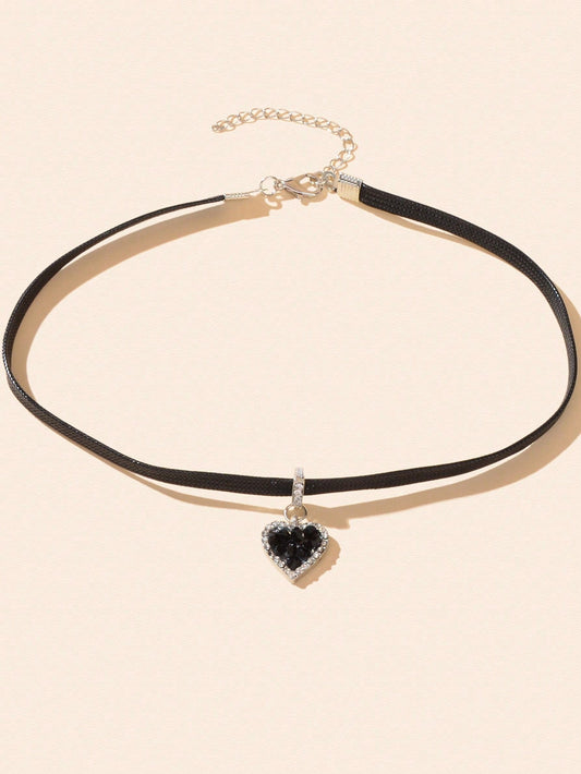 Black Heart Pendant Leather Cord Short Necklace Stylish Choker - UrbanNest Co
