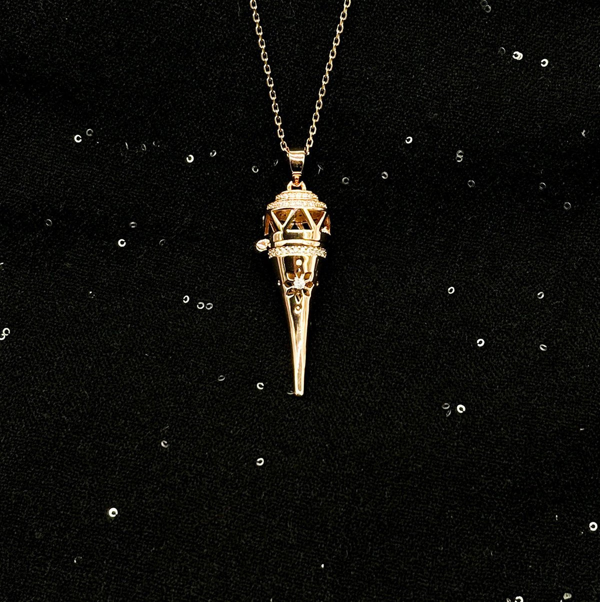 Cone Aroma Necklace | Energy & Healing Diffuser Jewelry — On - the - Go Scent Ritual - UrbanNest Co