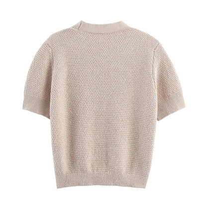 Star button structure knitted short sleeved top