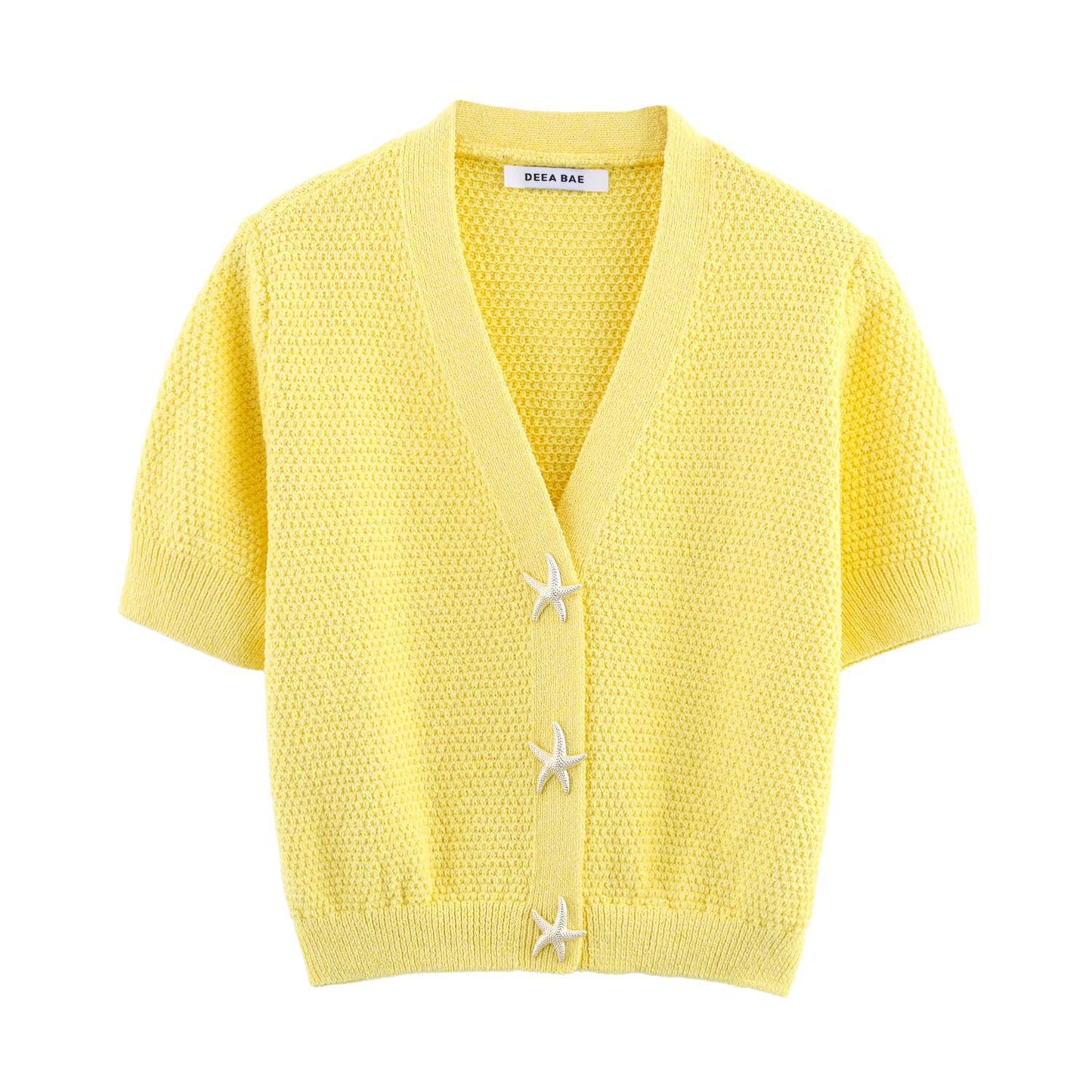 Star button structure knitted short sleeved top
