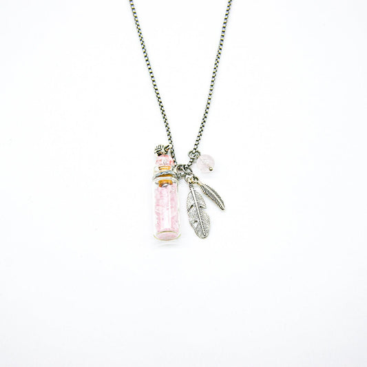 Rose Quartz Diffusing Necklace | Energy & Healing | Diffusing on the go - UrbanNest Co