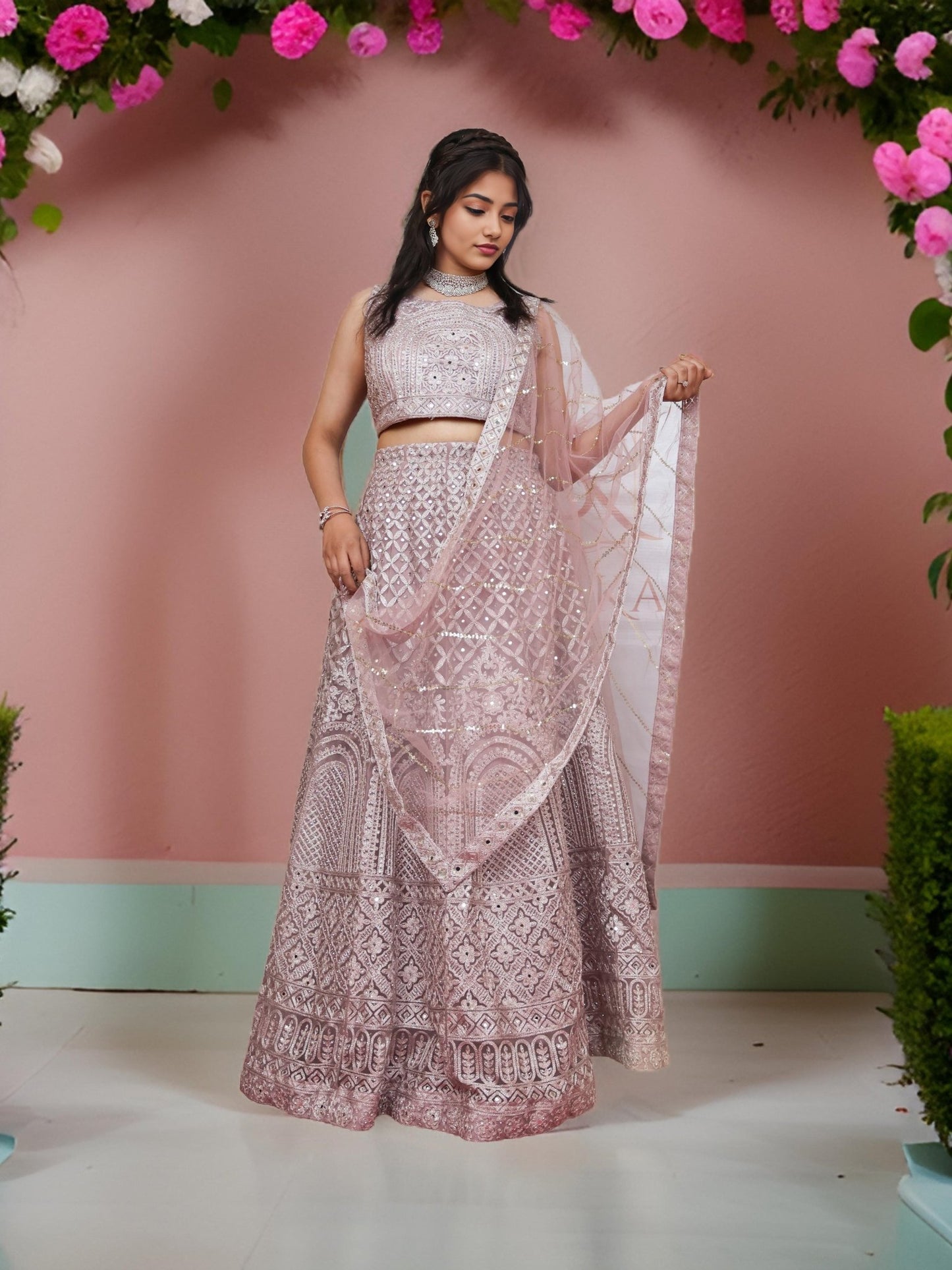Embroidered & Zari Thread Work Lehenga Choli Set - UrbanNest Co