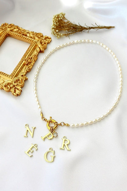 24 Karats Custom Initial Freshwater Pearls Front Opening Choker - UrbanNest Co