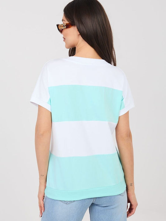 Blouse model 225485 Relevance - UrbanNest Co