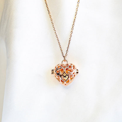 Love Heart Aroma Necklace | Energy & Healing | White Gold - Rose Gold | Love Gift - UrbanNest Co