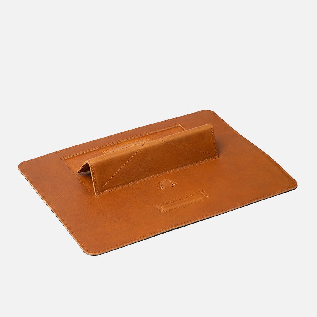 Full - Grain Leather Desktop Stand for iPad - UrbanNest Co