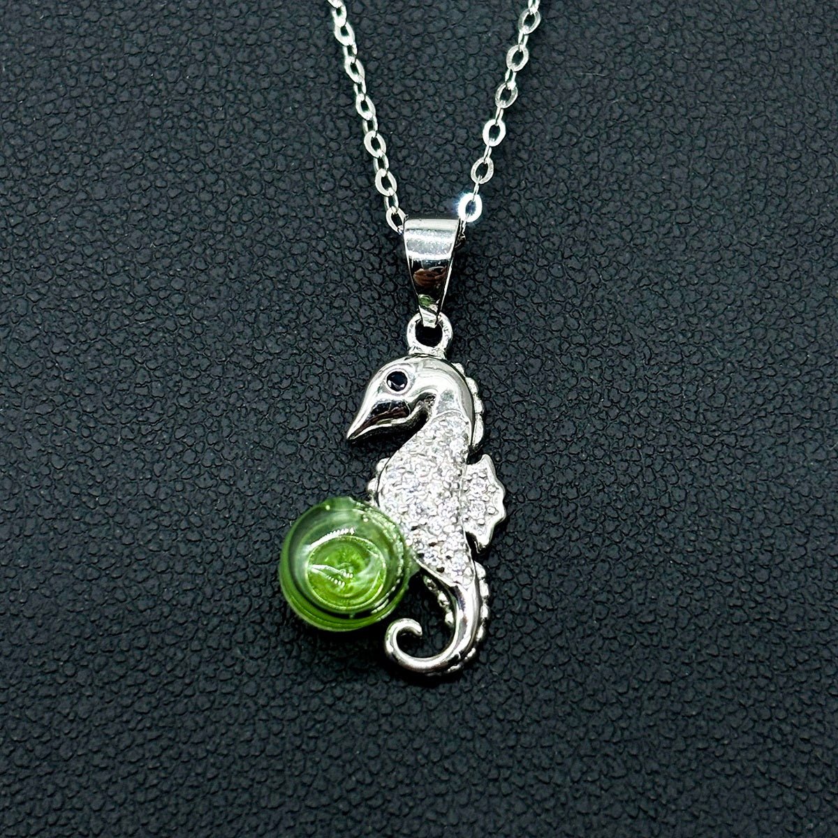 Sterling Silver Sea Horse Aroma Necklace - Lime | Energy & Healing | Diffuse on the go - UrbanNest Co