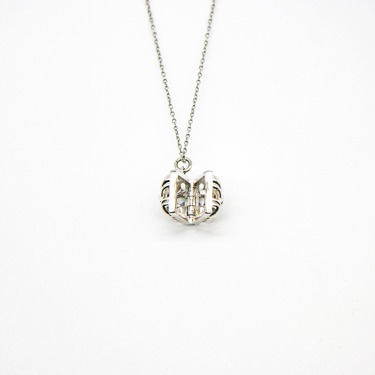 Treasure Chest Aroma Chest Necklace | Energy & Healing | Diffusing on the go | Gift for her - UrbanNest Co