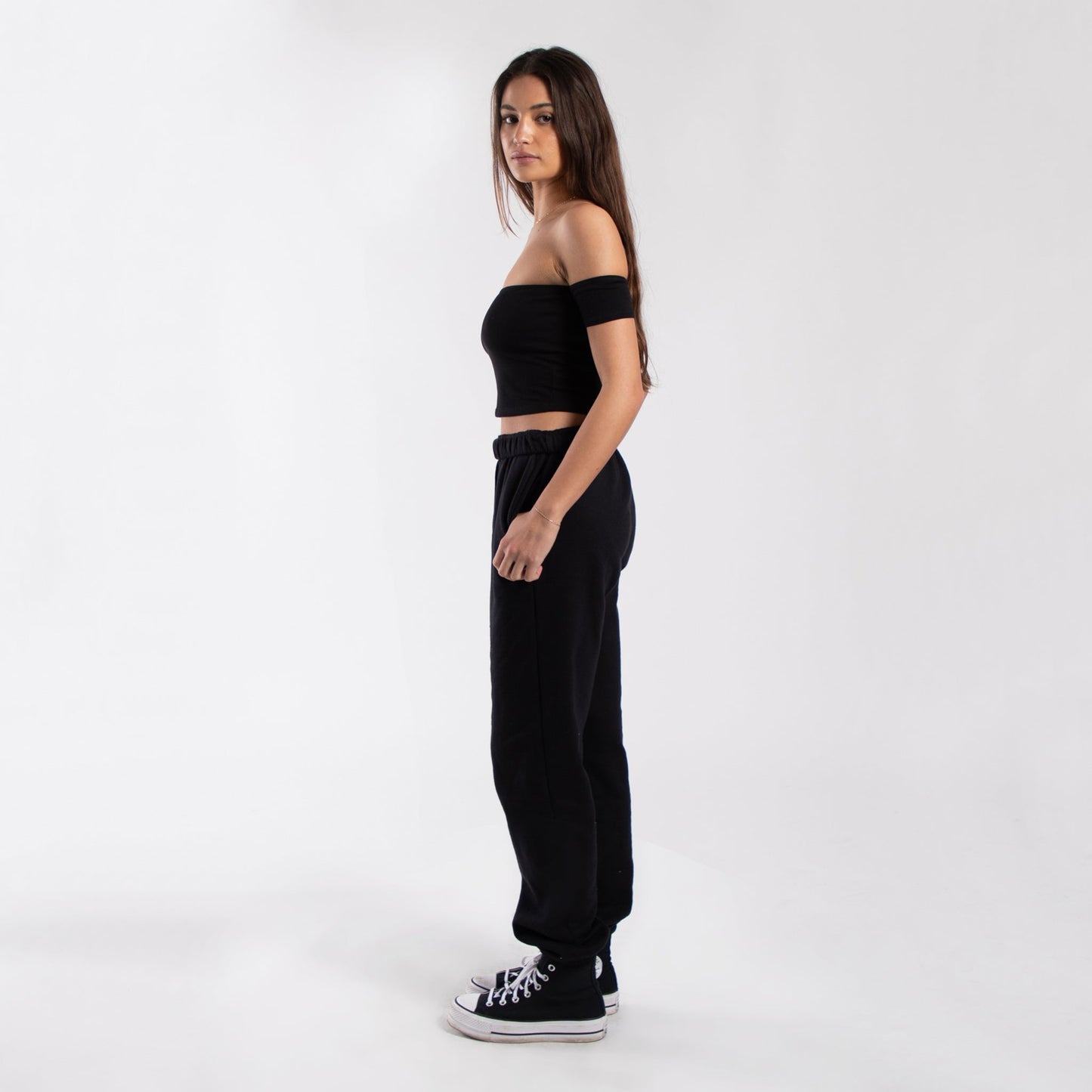 0891 - Women's Off Shoulder Cropped Tee - UrbanNest Co