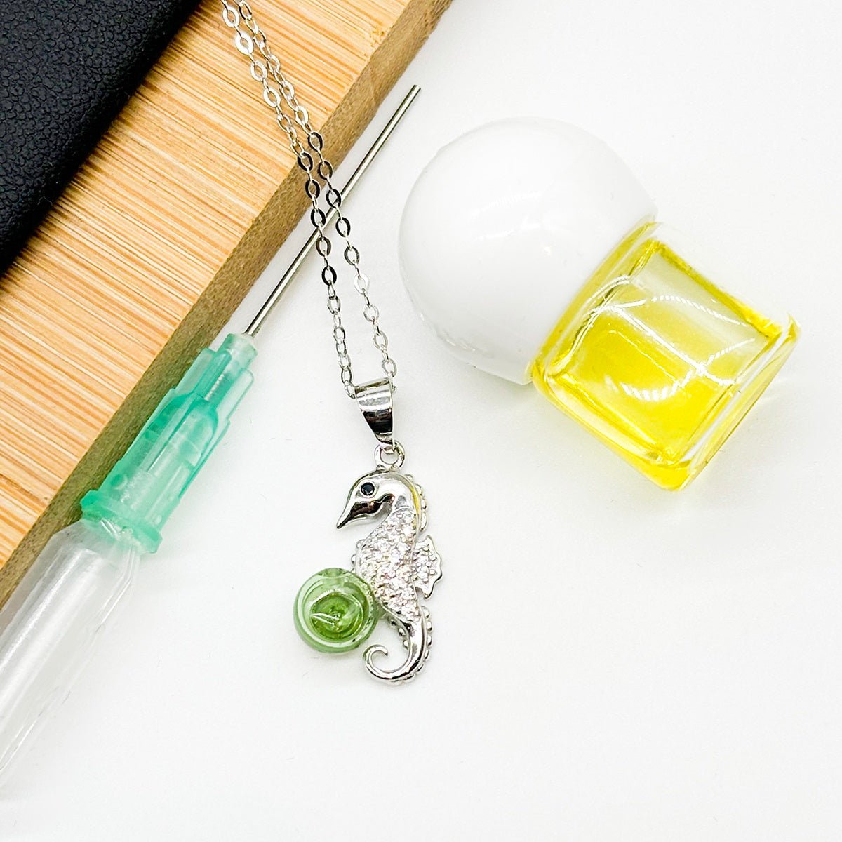 Sterling Silver Sea Horse Aroma Necklace - Lime | Energy & Healing | Diffuse on the go - UrbanNest Co