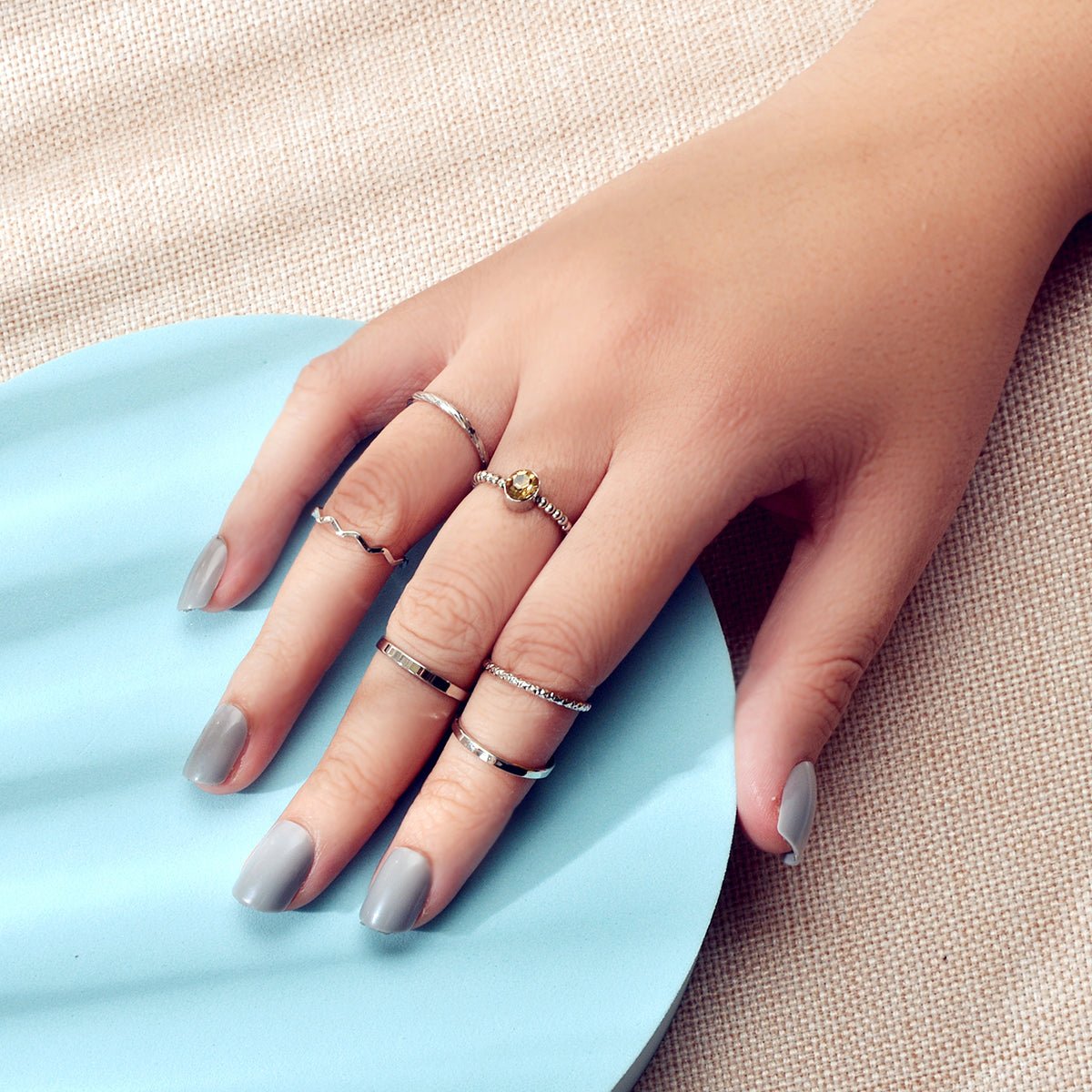 Stackable 6 pcs Rhinestone Decor Silver Finger Ring set Multiple Rings Bulk Pack - UrbanNest Co