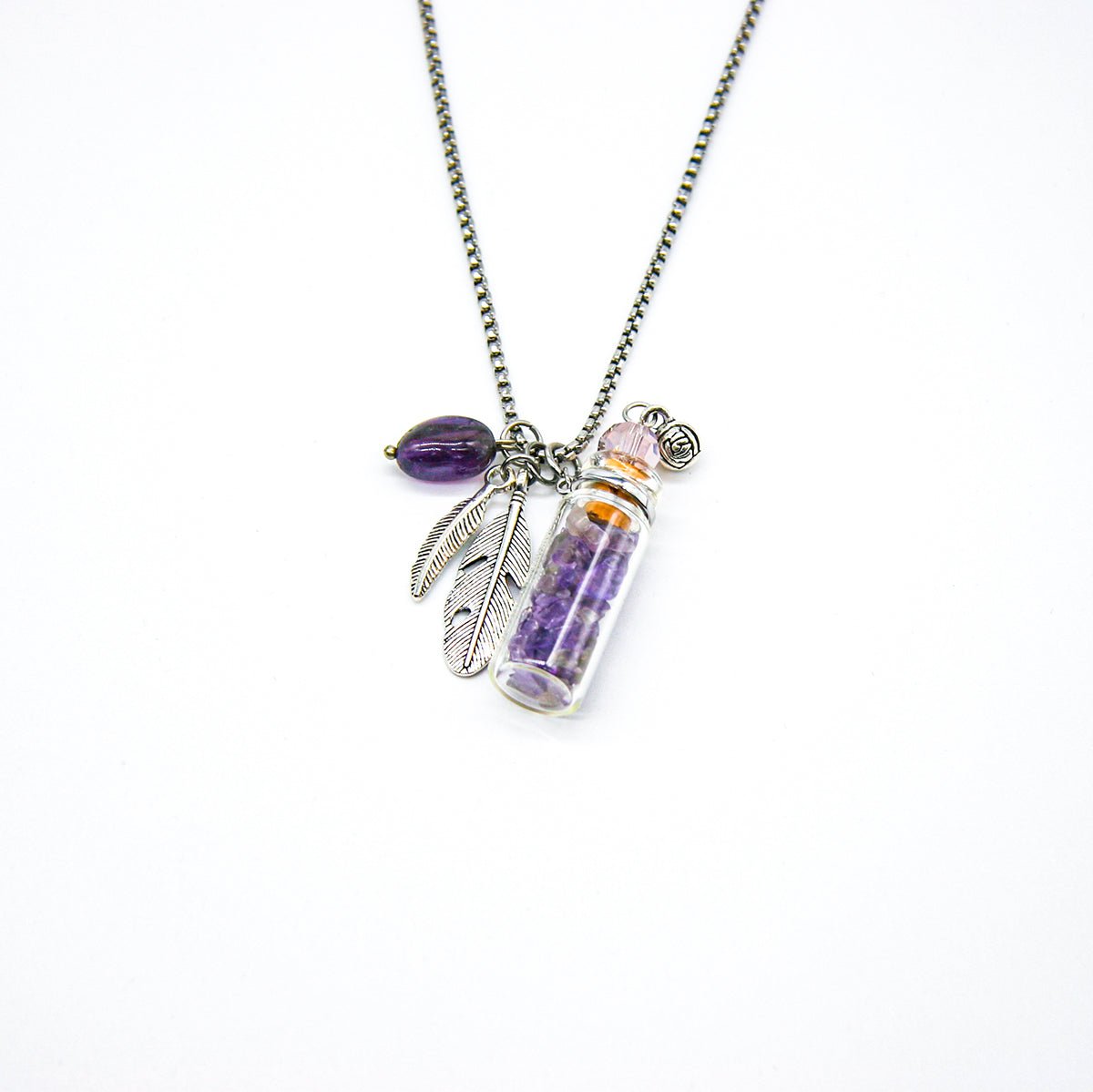 Amethyst Diffuser Necklace | Aroma Jewelry | Energy & Healing | Diffusing on the go - UrbanNest Co