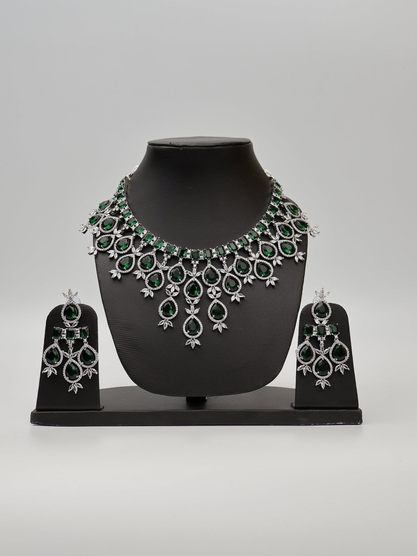 Green Stones Reverse AD Necklace Set with Earings - UrbanNest Co