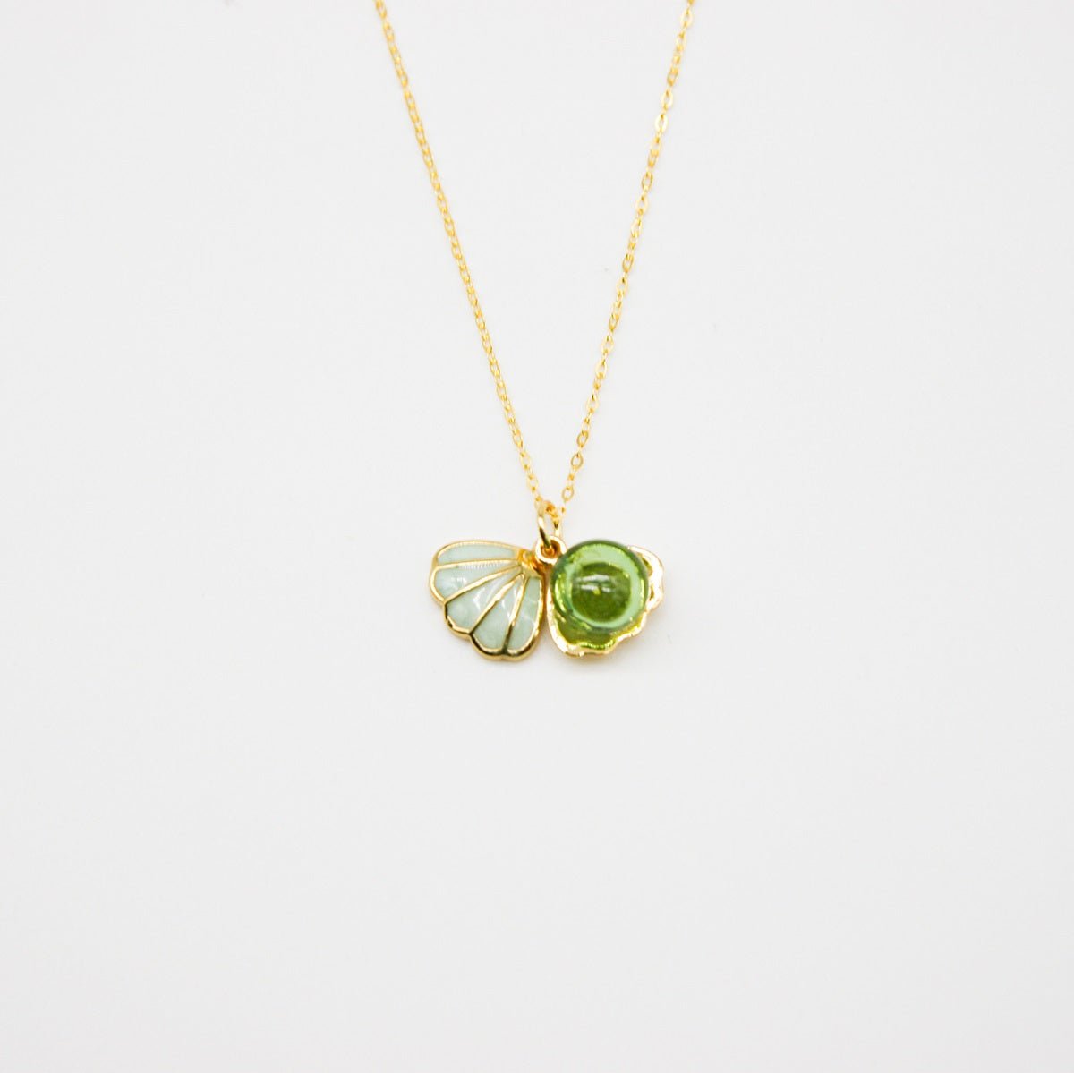 Green Shell Murano Aroma Necklace - Electric Lime | Energy & Healing | Diffuse on the go | 925 Silver - UrbanNest Co