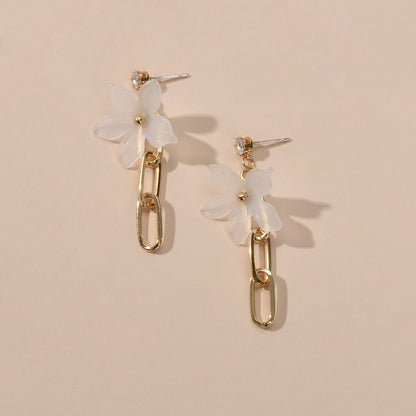 Designer Jewellery Gold Paperclip Chain Transparent Resin Flower Dangle Earrings - UrbanNest Co