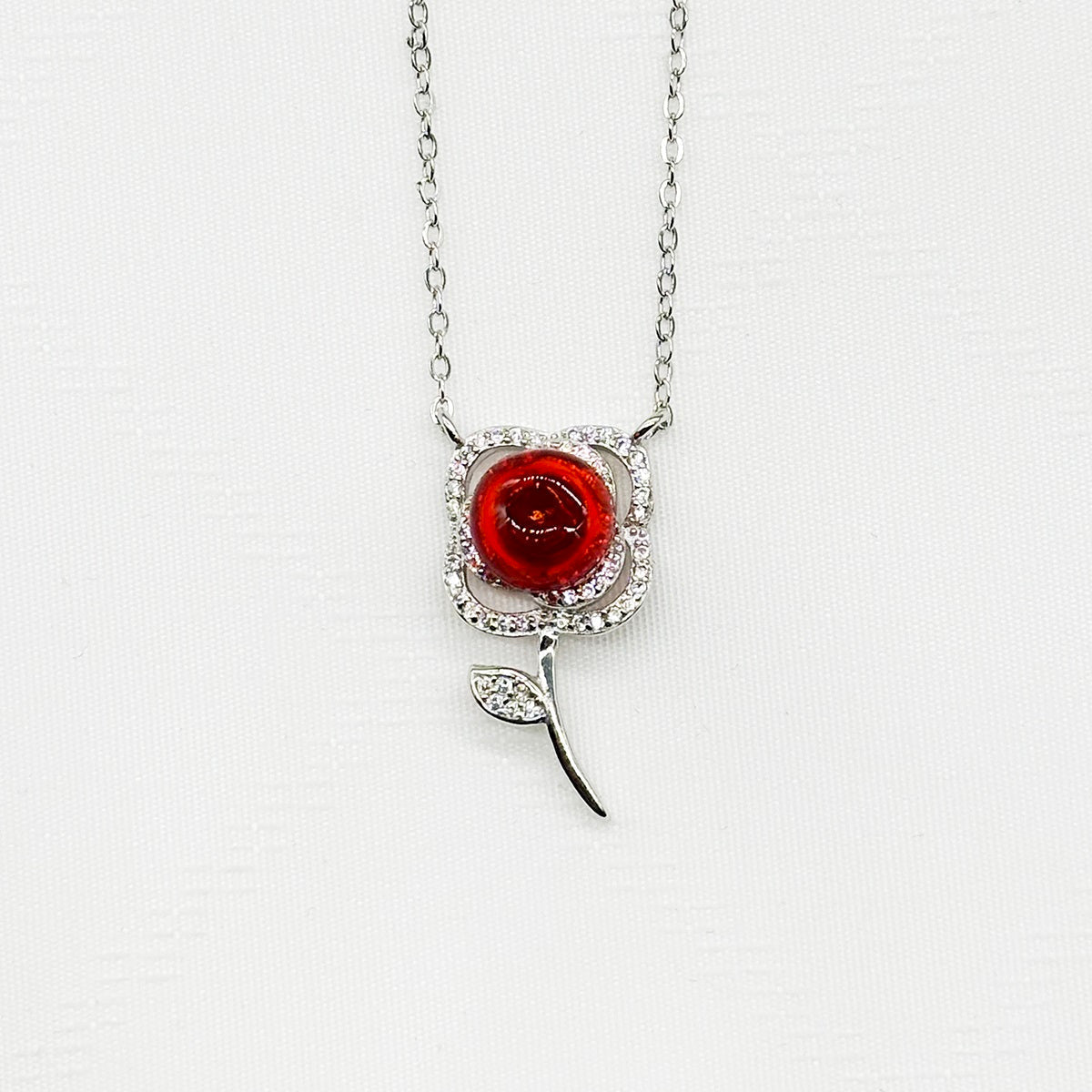 Sterling Silver Rose Garden Aroma Necklace - Crimson | Energy & Healing | Diffuse on the go - UrbanNest Co