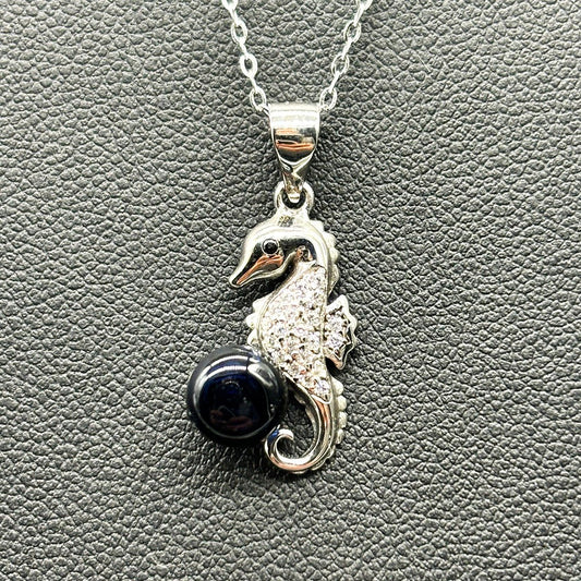 Sterling Silver Sea Horse Aroma Necklace - Black | Energy & Healing | Diffuse on the go - UrbanNest Co
