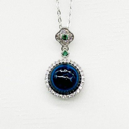 Sterling Silver Crown Jewel Aroma Necklace - Navy | Energy & Healing | Diffuse on the go - UrbanNest Co