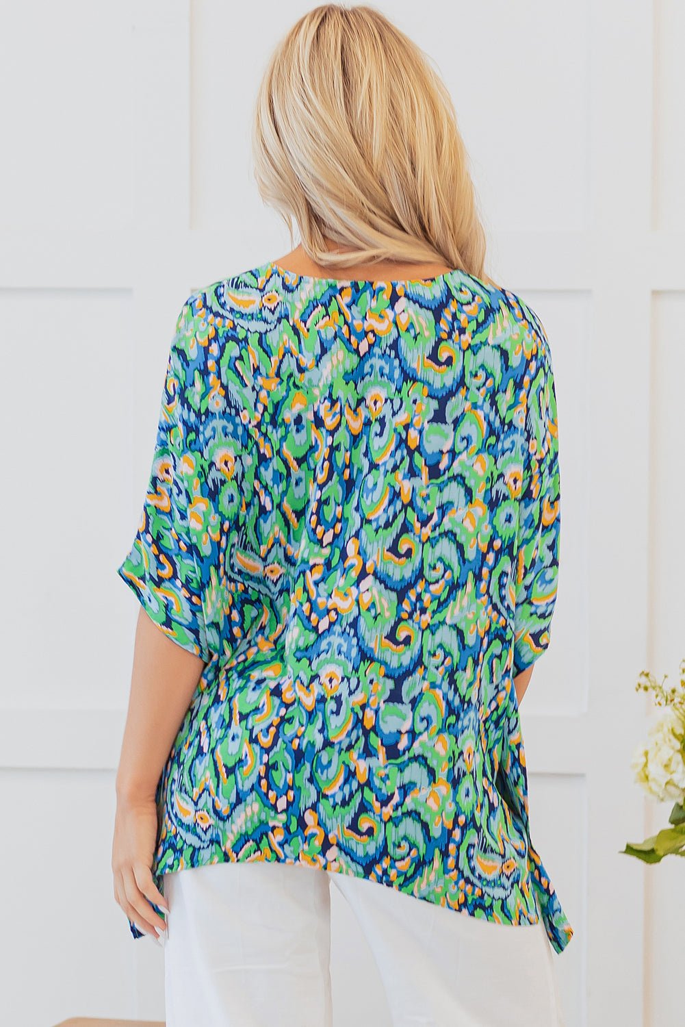 Madeleine Abstract Loose Fit Tunic Blouse - UrbanNest Co