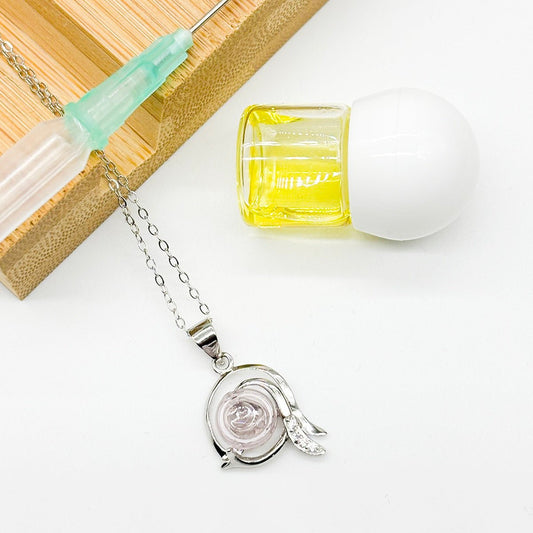 Sterling Silver Zodiac Aroma Necklace - Capricornus Dec - Jan | Perfect Birthday Gift | Energy & Healing | Diffuse on the go - UrbanNest Co