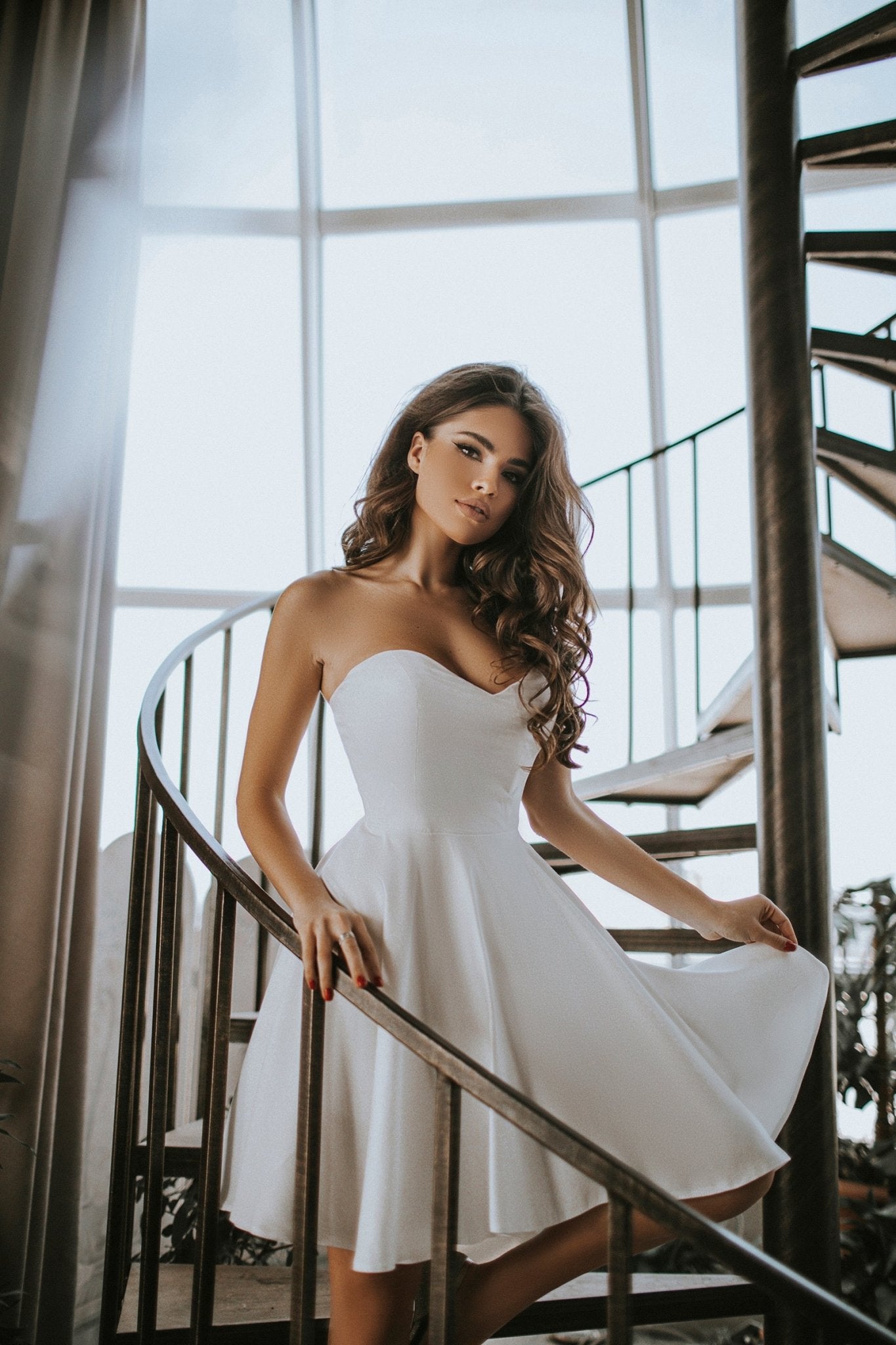 Short Wedding Reception Dress | Handmade Bridal Second Look | GLOWSYOU - UrbanNest Co