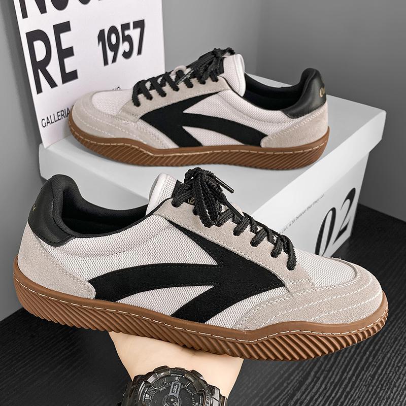 Casual Breathable Mesh Low - Top Sneakers Trainer Shoes with Comfortable Design - UrbanNest Co