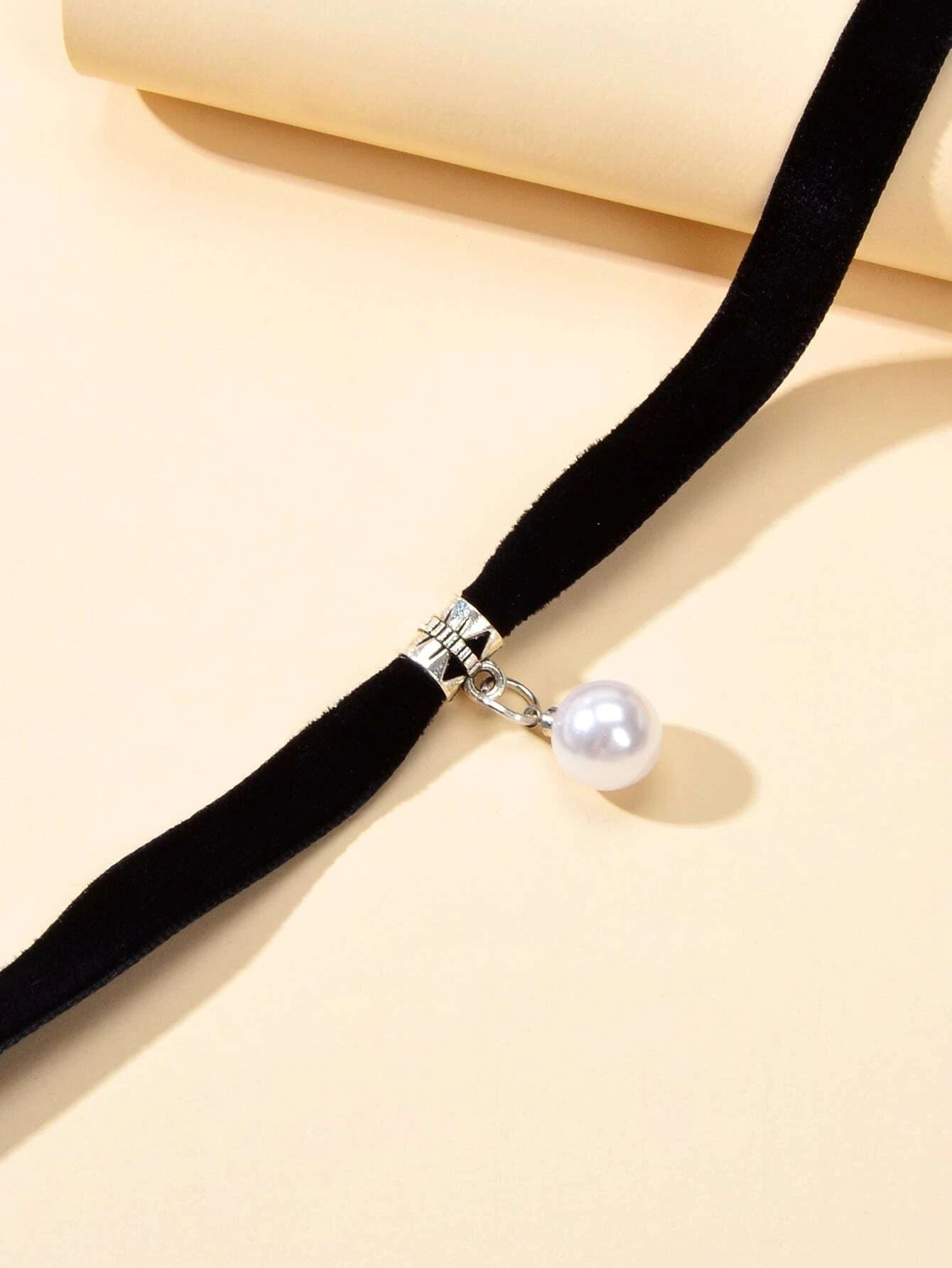 Black Velvet Pearl Decoration Charm Gothic 90s Tattoo Choker Punk Retro Necklace - UrbanNest Co