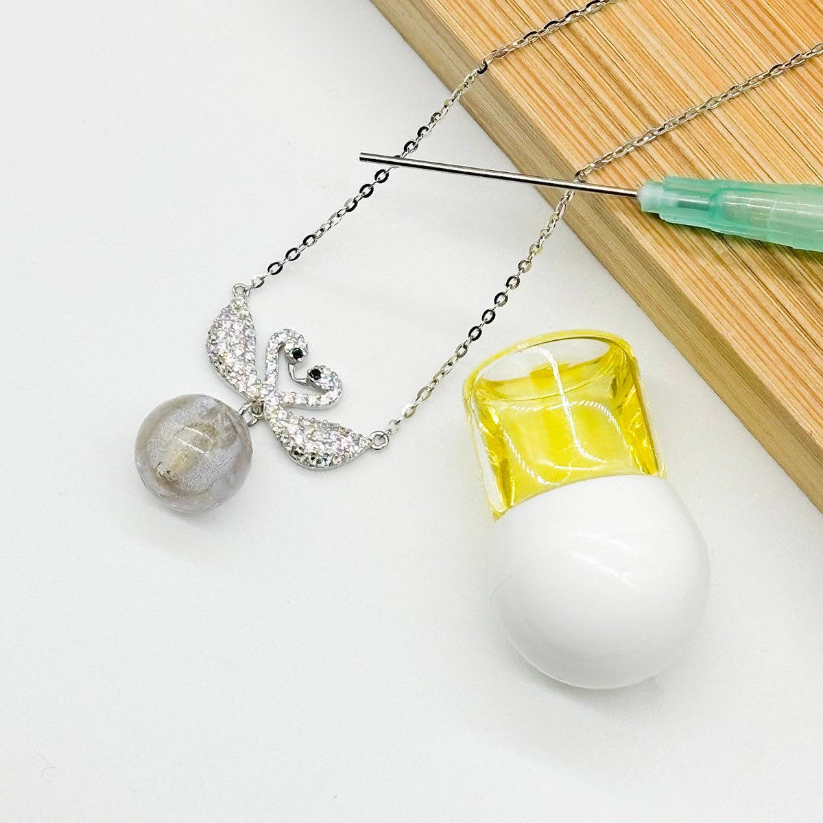 Sterling Silver Twin Swan Aroma Necklace - Gold Purple | Energy & Healing | Diffuse on the go - UrbanNest Co