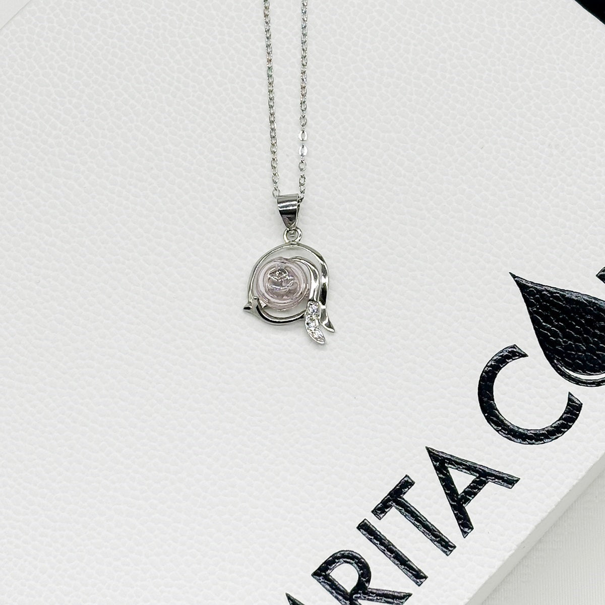 Sterling Silver Zodiac Aroma Necklace - Capricornus Dec - Jan | Perfect Birthday Gift | Energy & Healing | Diffuse on the go - UrbanNest Co