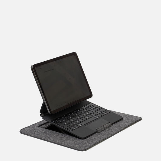 Felt Desktop Stand for iPad - UrbanNest Co