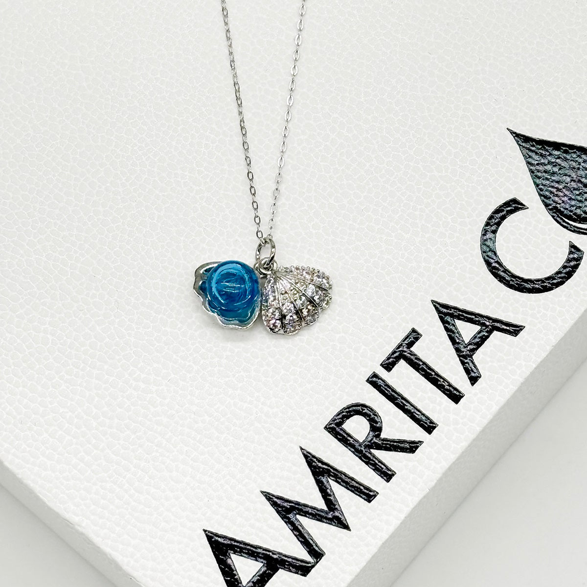 Diamond Shell Aroma Necklace - Aqua | Energy & Healing | Diffuse on the go | Sterling Silver Chain - UrbanNest Co