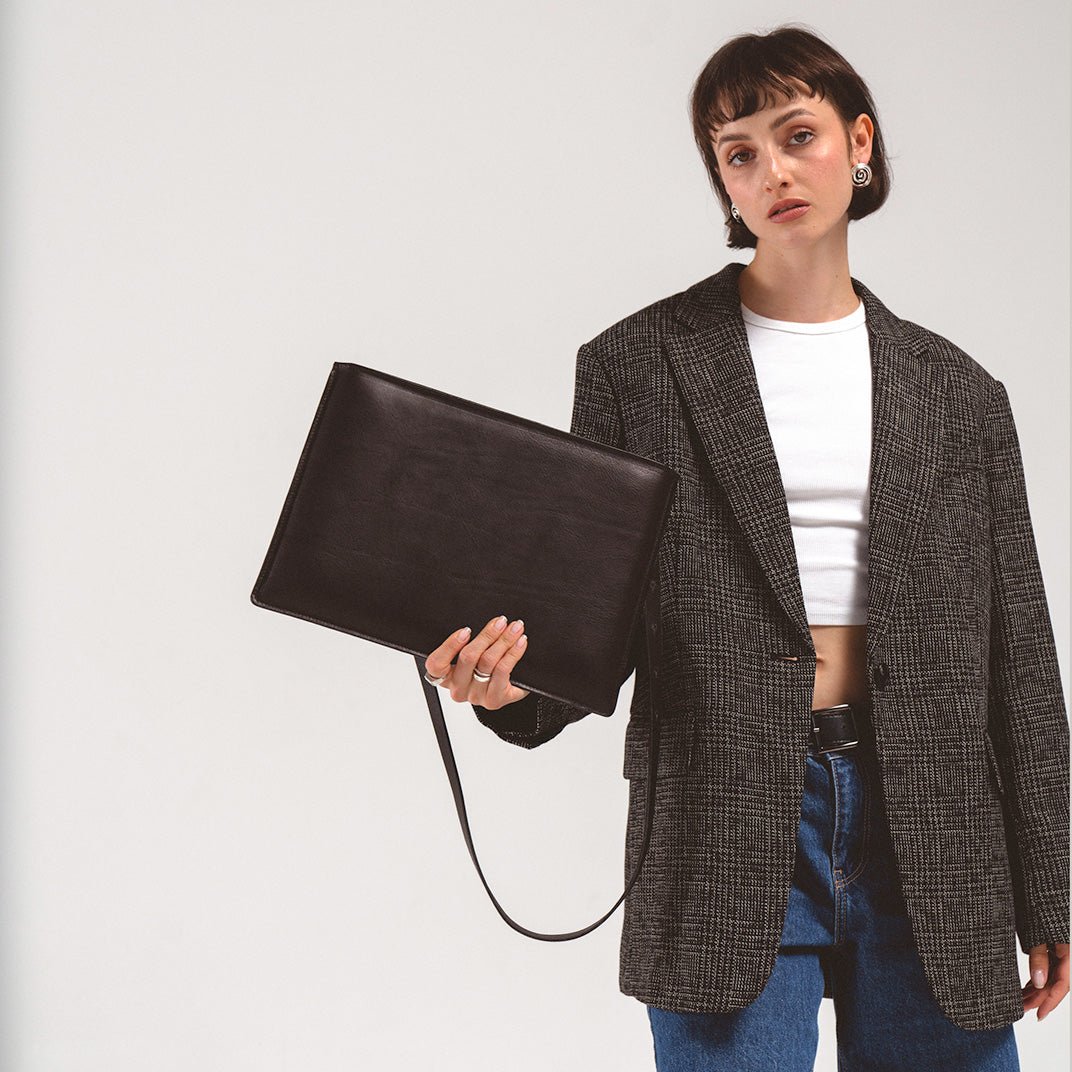 Slim Leather Sleeve for MacBook - UrbanNest Co