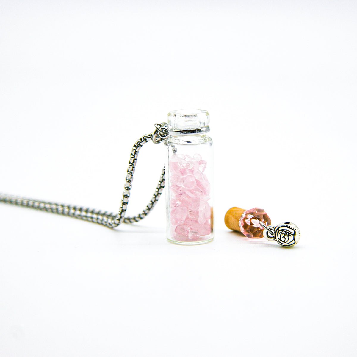 Rose Quartz Diffusing Necklace | Energy & Healing | Diffusing on the go - UrbanNest Co