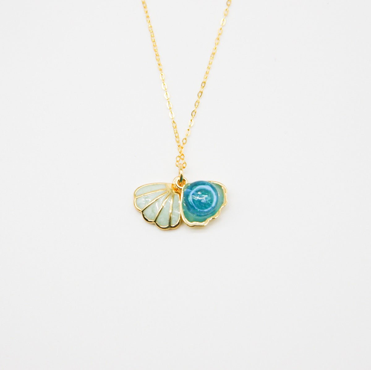 Green Shell Murano Aroma Necklace - Ocean Breeze | Energy & Healing | Diffuse on the go | Sterling Silver Gift - UrbanNest Co