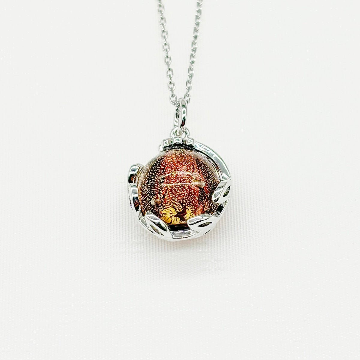 Planet Murano Aroma Necklace - Plutonian Amethyst | Energy & Healing | Diffuse on the go - UrbanNest Co