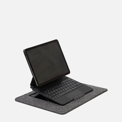 Felt Desktop iPad Stand - UrbanNest Co