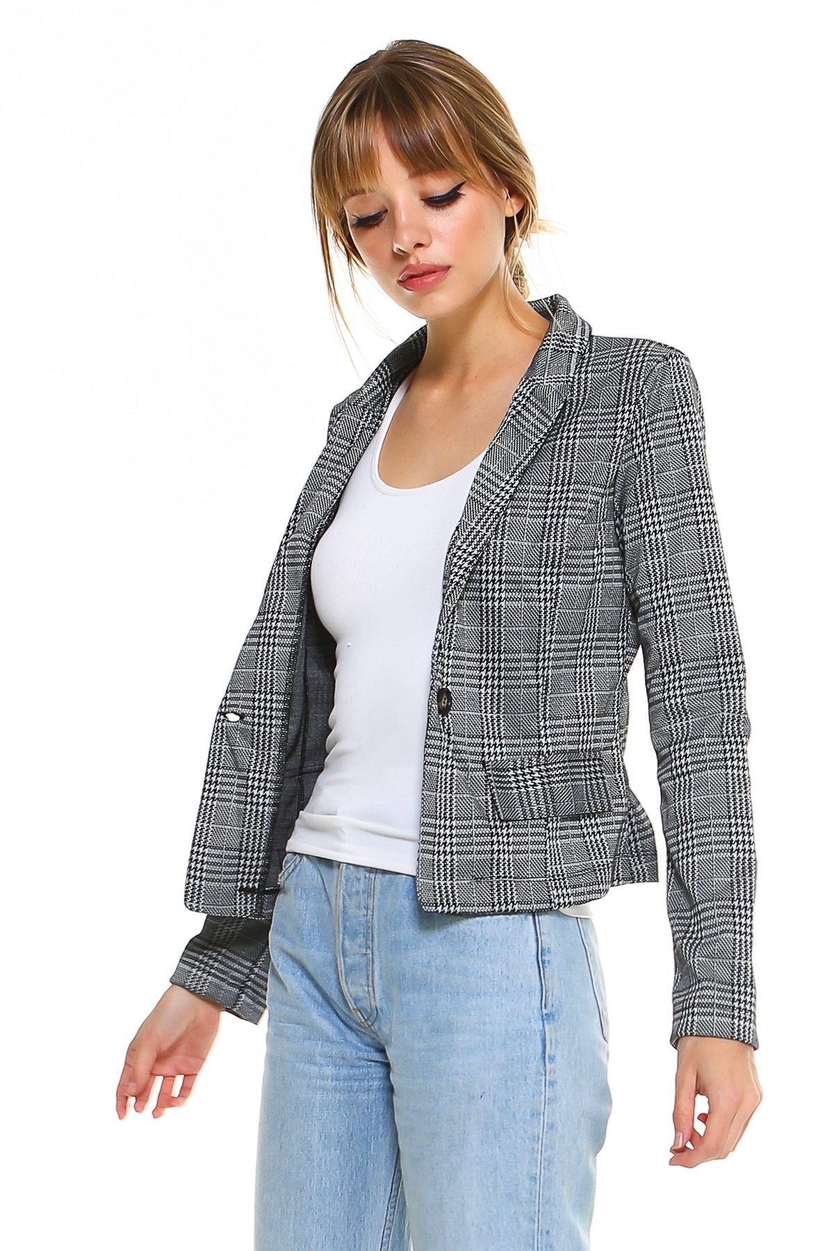 Classic Plaid Fitted Blazer - UrbanNest Co