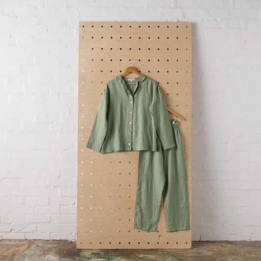 Linen Pyjama - Classic Set in Pistachio - UrbanNest Co