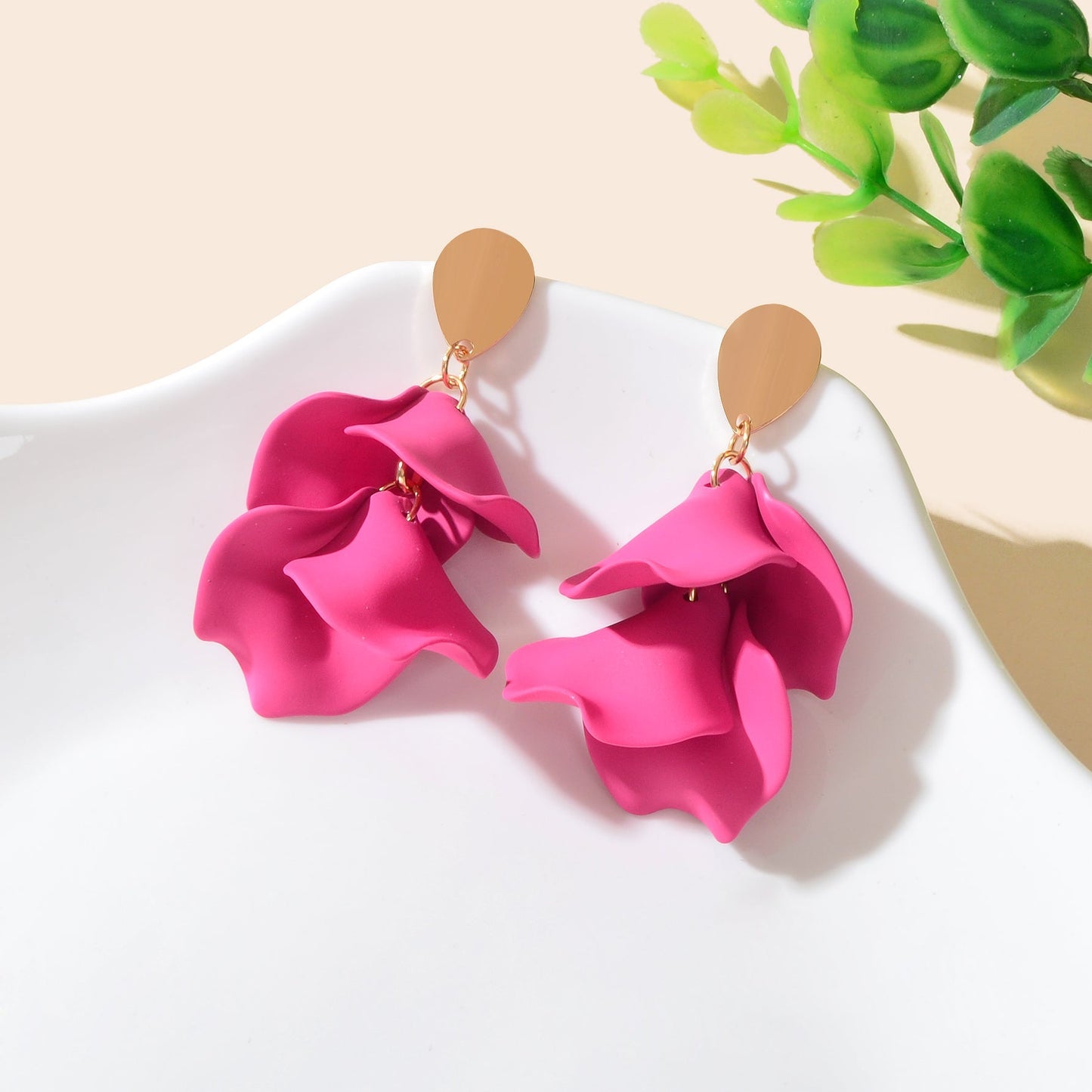 1pair Elegant Flower Petal Dangle Earrings for Women Daily Dating Party Jewelry - UrbanNest Co