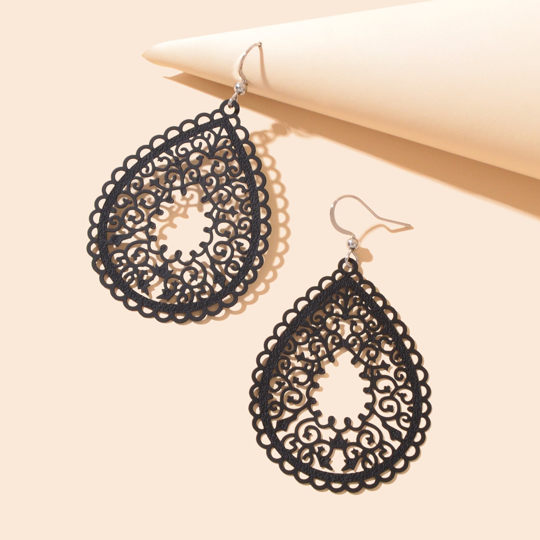Fashion Hollow Black Green Geometric Water Drop Earrings Party Daily Holiday Jewelry - UrbanNest Co