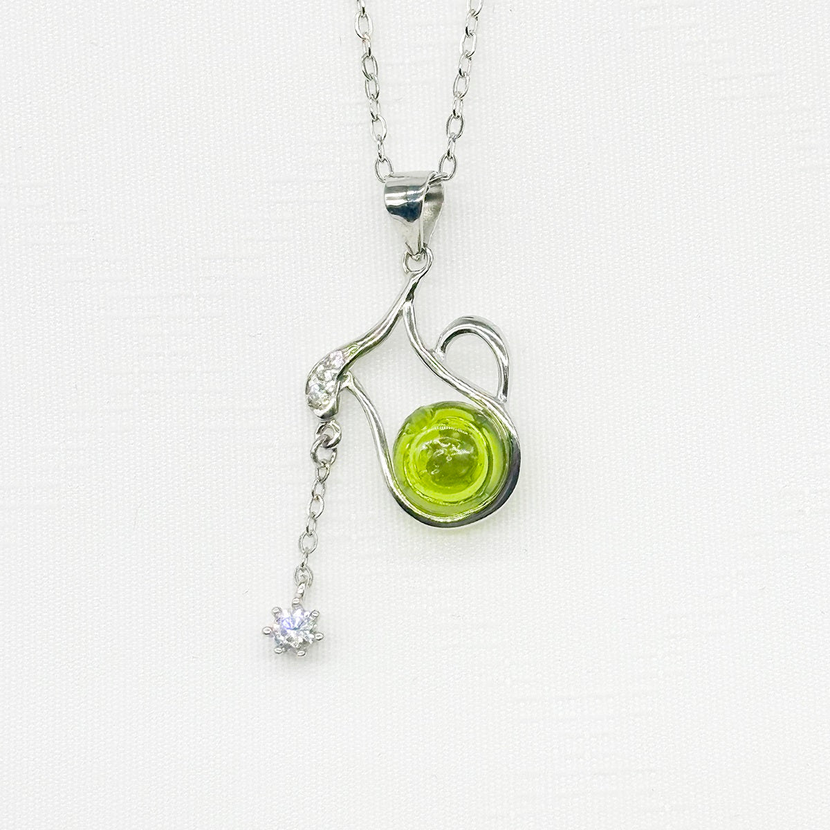 Sterling Silver Zodiac Aroma Necklace - Aquarius Jan - Feb | Perfect Birthday Gift | Energy & Healing | Diffuse on the go - UrbanNest Co